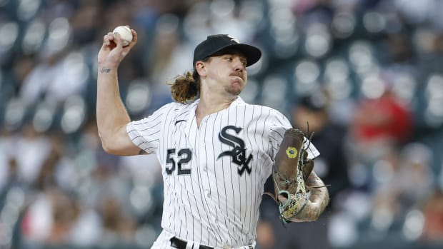Sep 30, 2023; Chicago, Illinois, USA; Chicago White Sox starting pitcher Mike Clevinger (52) delivers a pitch against the San Diego Padres during the first inning at Guaranteed Rate Field. Mandatory Credit: Kamil Krzaczynski-USA TODAY Sports  